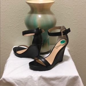 New Black high heel shoes